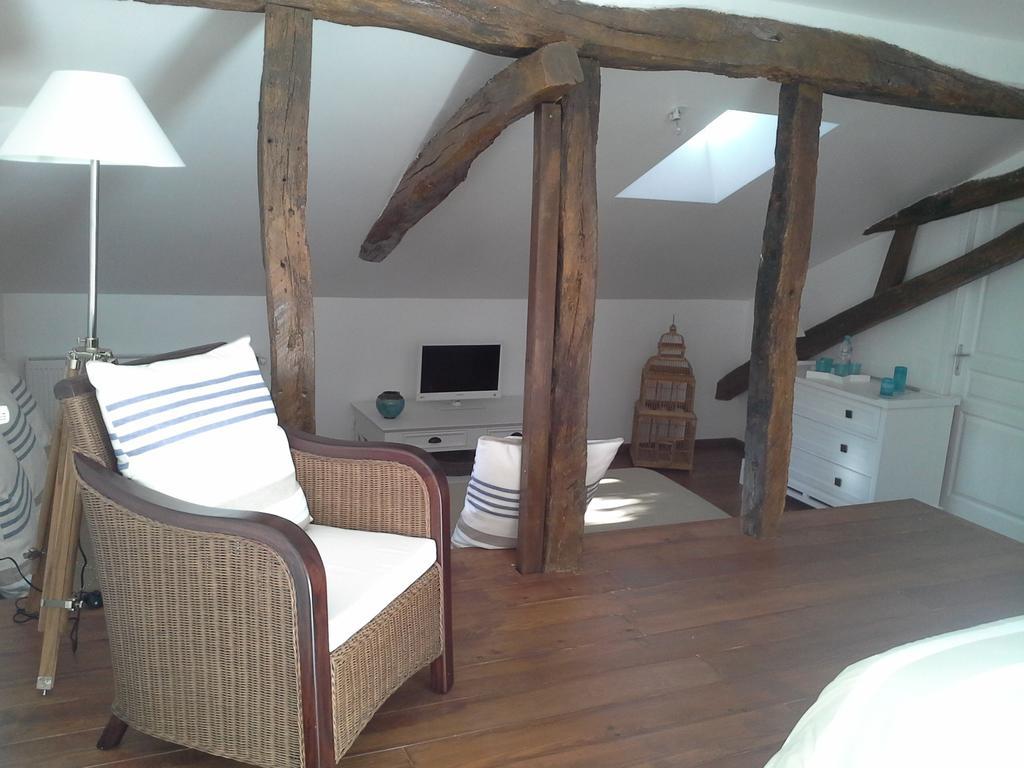 Maison D'Hotes Brameloup Jardin Ovale Coudures Ruang foto